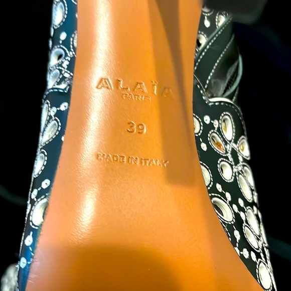 ALAIA LASER CUT 2 TONE LEATHER HIGH HEEL ANKLE BOOTIES - 9 - NEW ! - Picture 9 of 9